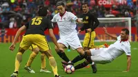 Bungkam Atletico, Sevilla Gusur Barcelona dari Puncak Klasemen