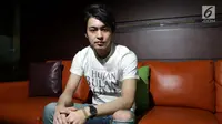 Sutradara Hujan Bulan Juni Langsung Cocok dengan Koutaro Kakimoto