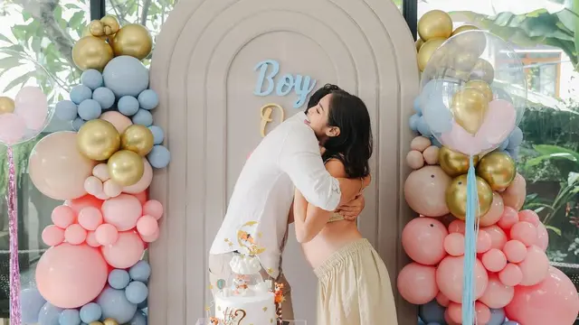 6 Momen Jessica Iskandar dan Vincent Verhaag Umumkan Jenis Kelamin Anak
