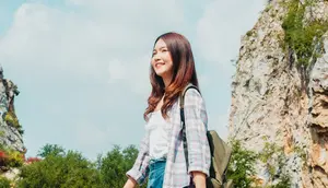 Ilustrasi perempuan cantik, sehat dan awet muda/copyright freepik.com/tirachardz