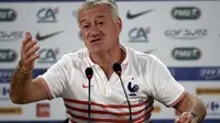  Deschamps, yang menangani Prancis usai Euro 2012, seperti ditulis fifa.com, menolak difavoritkan saat jumpa Jerman. Tapi dia juga menegaskan kedatangan timnya ke Stadion Maracana bukan sebagai turis.(AFP Photo/FRANCK FIFE)