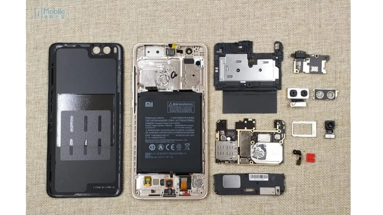 Membongkar Xiaomi Mi Note 3