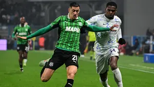 Jay Idzes Pilih Setia di Sassuolo, Ikut Senang Duetnya Gabung Leeds United