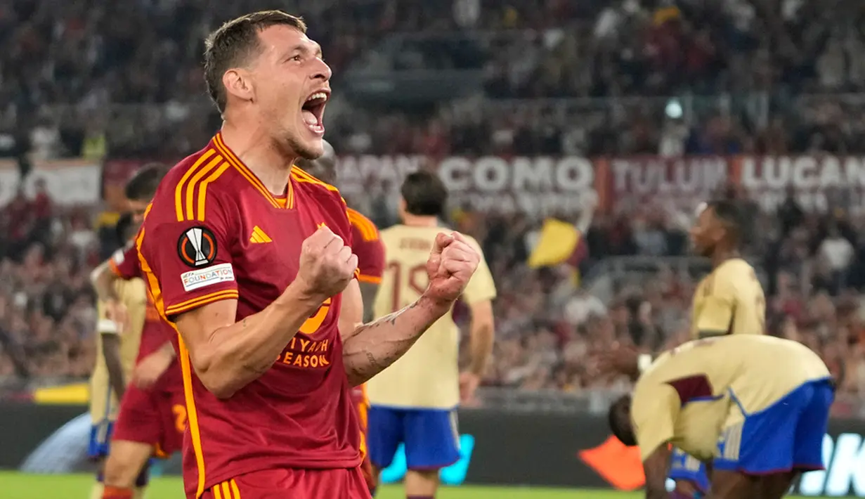 AS Roma menutup pesta golnya pada menit ke-59. Striker Andrea Belotti mencetak gol keduanya setelah menerima umpan Leandro Paredes. (AP Photo/Alessandra Tarantino)