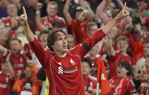 Selebrasi Federico Chiesa usai mencetak gol bagi Liverpool ke gawang Bournemouth di Anfield, Sabtu (16/08/2025) dini hari WIB. (AP Photo/Ian Hodgson).