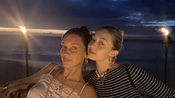 Bella dan Gigi Hadid. [Foto: Instagram/bellahadid]