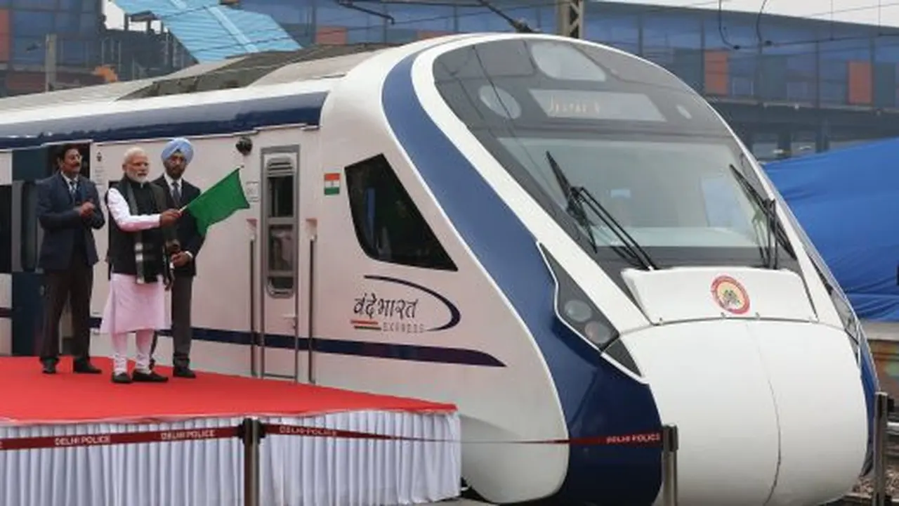 Kereta cepat di India mogok sehari usai diresmikan. (AFP)