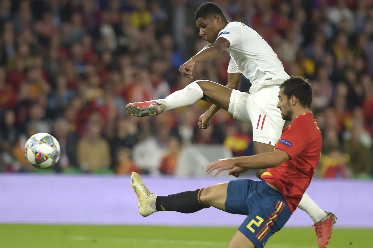 FOTO: Setelah 31 Tahun, Inggris Akhirnya Menang di Markas Spanyol