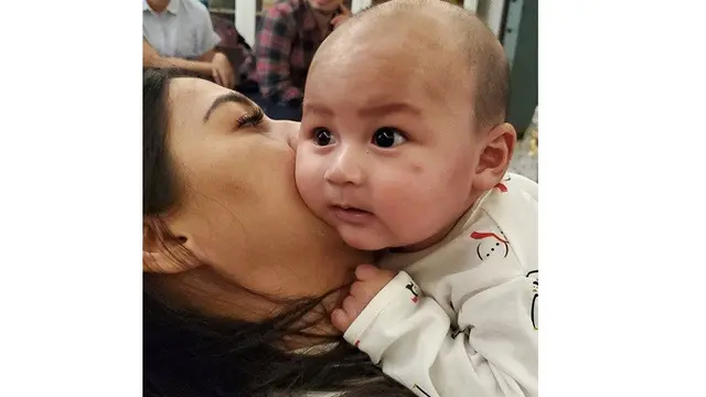 Menggemasakan, Ini 6 Gaya Terbaru Kiano Tiger Wong Anak Baim Wong Berambut Botak