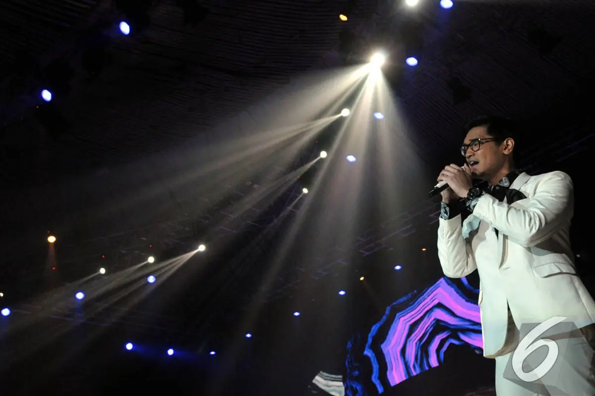 Bertabur Musisi di Konser Satu Dekade Magenta Orchestra