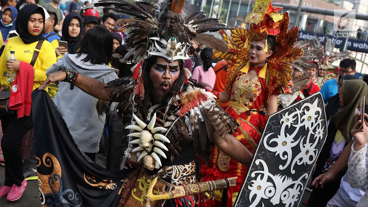 Pawai Budaya Kalimantan Selatan Meriahkan Car Free Day Jakarta