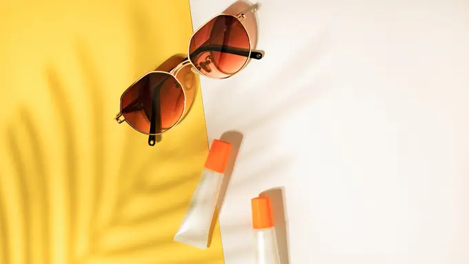 Beda Mineral vs Physical Sunscreen, Mana yang Lebih Baik Digunakan Ya?