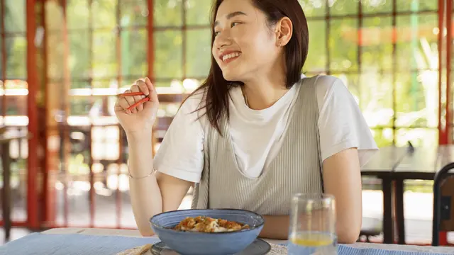 Manfaat Mindful Eating untuk Kesehatan Fisik dan Mental - Cover