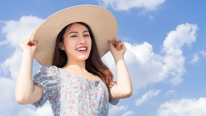 bahagia tertawa santai