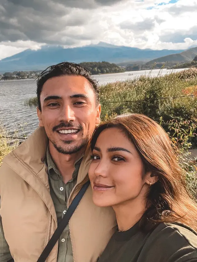 Jessica Iskandar dan Vincent Verhaag. (Foto: Dok. Instagram @v.andrianto)