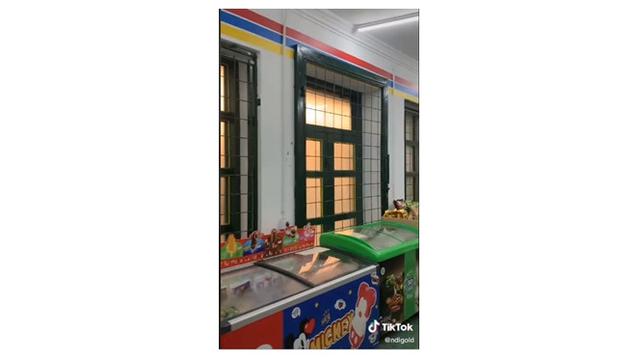 Viral Minimarket dengan Kearifan Lokal, Arsitekturnya Minimalis dan Estetik