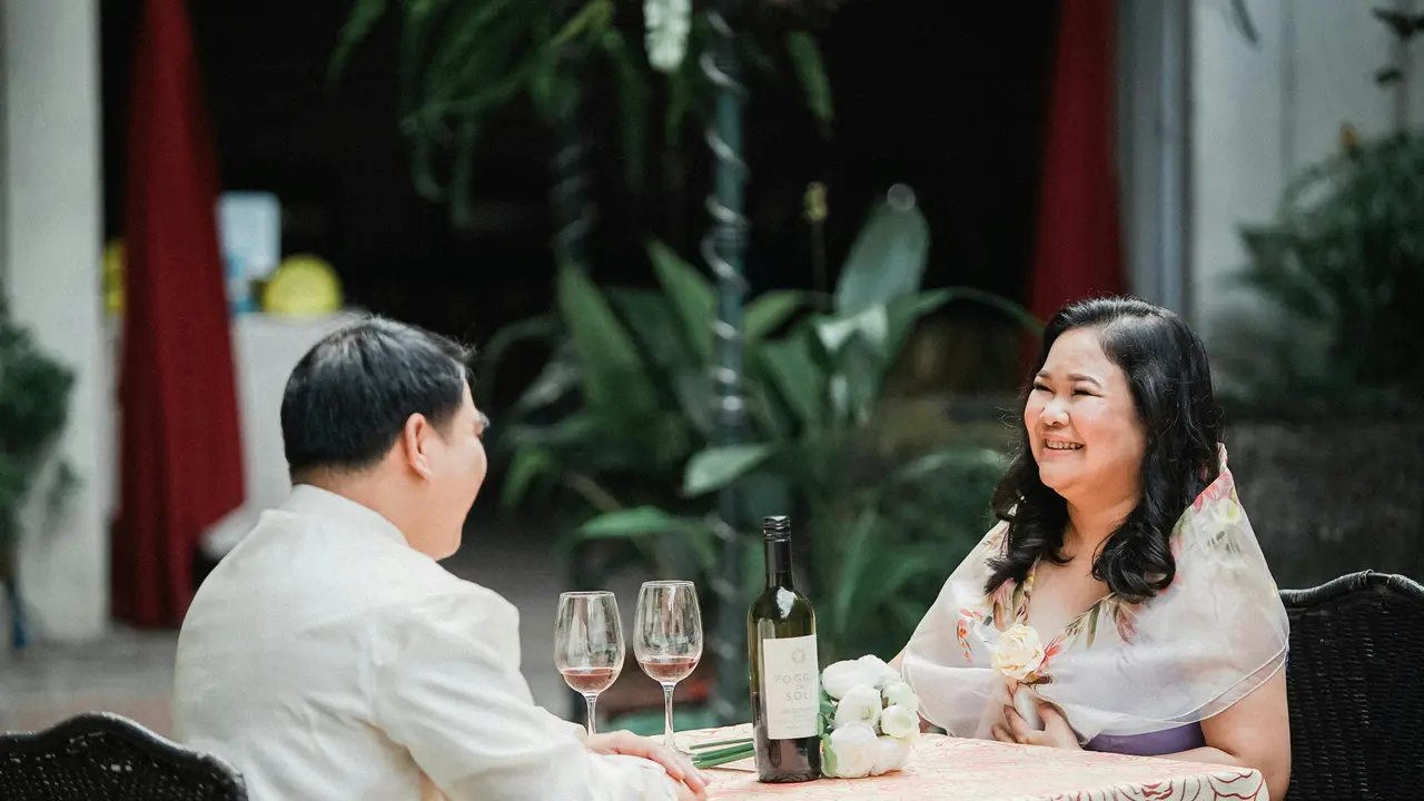 5 Ide Kencan Romantis di Musim Hujan yang Hangat dan Berkesan