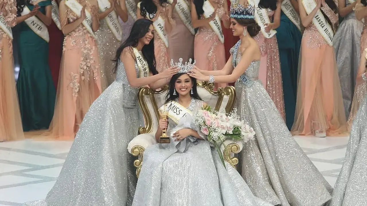 Miss Indonesia 2019  Princess Mikhaelia Audrey Megonondo