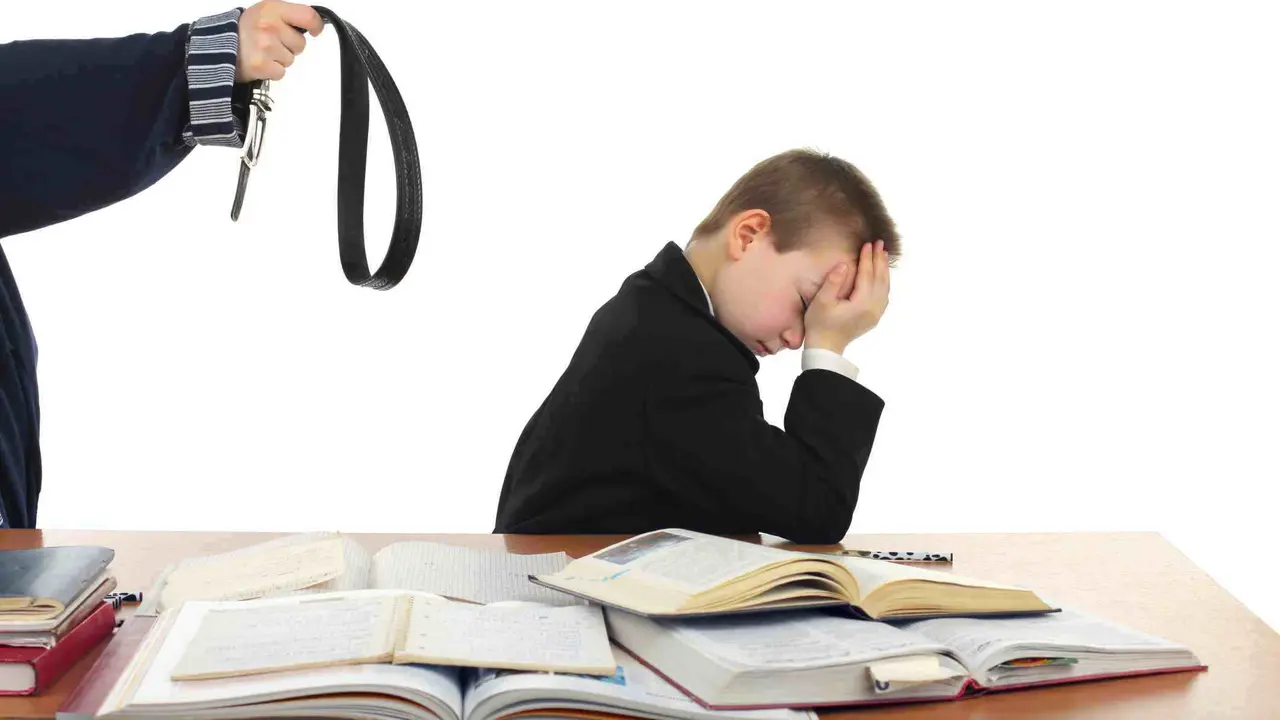 Jangan Ditiru! Ini 8 Hukuman untuk Anak Paling Kontroversial