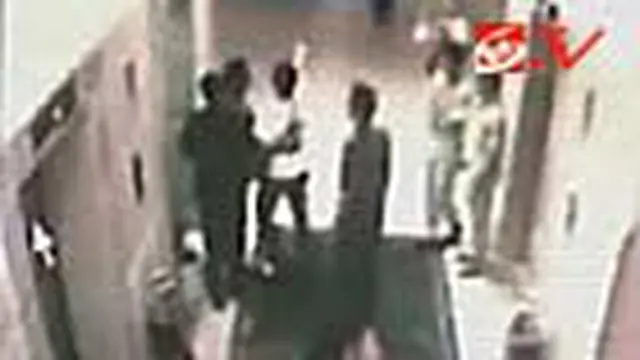 Ditegur Salah Parkir, Polisi Mengamuk