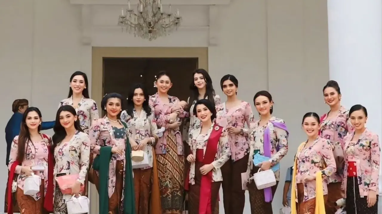6 Potret Anggunnya Para Puteri Indonesia Kenakan Kebaya Floral di Tasyakuran 7 bulan Kehamilan Erina Gudono