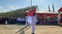 Tim Pasukan Pengibar Bendera Pusaka terlihat percaya diri mendapat tugas mengibarkan bendera Merah Putih perdana di IKN dalam upacara HUT Kemerdekaan RI ke-78 di IKN Nusantara. Foto (Liputan6.com / Apriyanto)