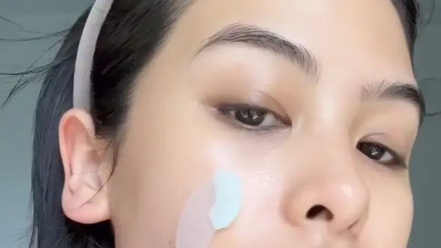 Tak Disangka! Rahasia Kulit Kencang Bebas Kerutan ala Maudy Ayunda Ternyata Pakai Moisturizer Rp100 Ribuan