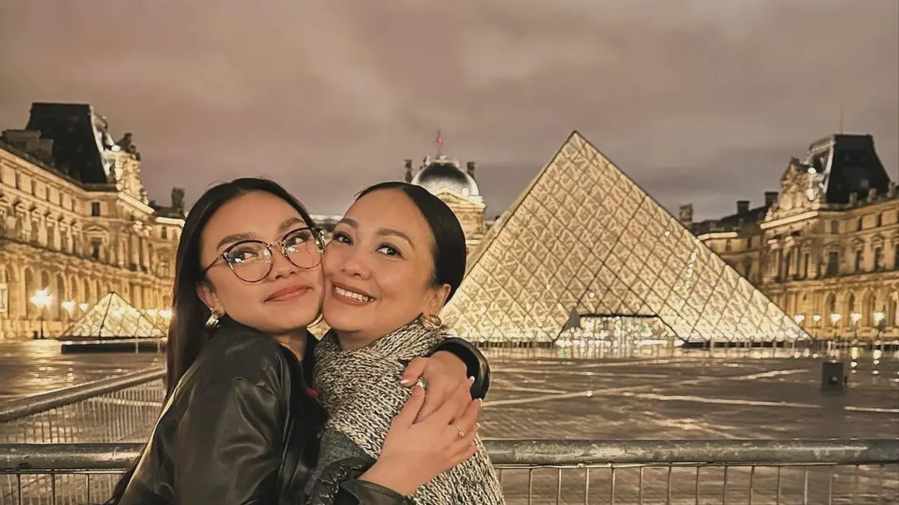 Nola B3 dan Naura Ayu (Instagram/riafinola)