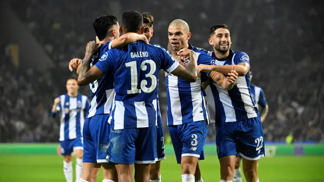 Foto: Makin Tua Makin Tajam, Pepe Pecahkan Rekornya Sendiri Sebagai Pencetak Gol Tertua di Liga Champions