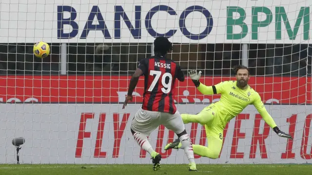 FOTO: Taklukkan Fiorentina, AC Milan Nyaman di Piuncak Klasemen Liga Italia