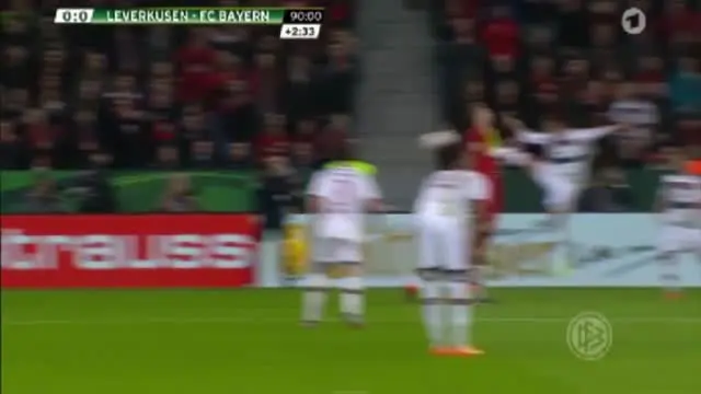 Tendangan Kung Fu Thiago Alcantara