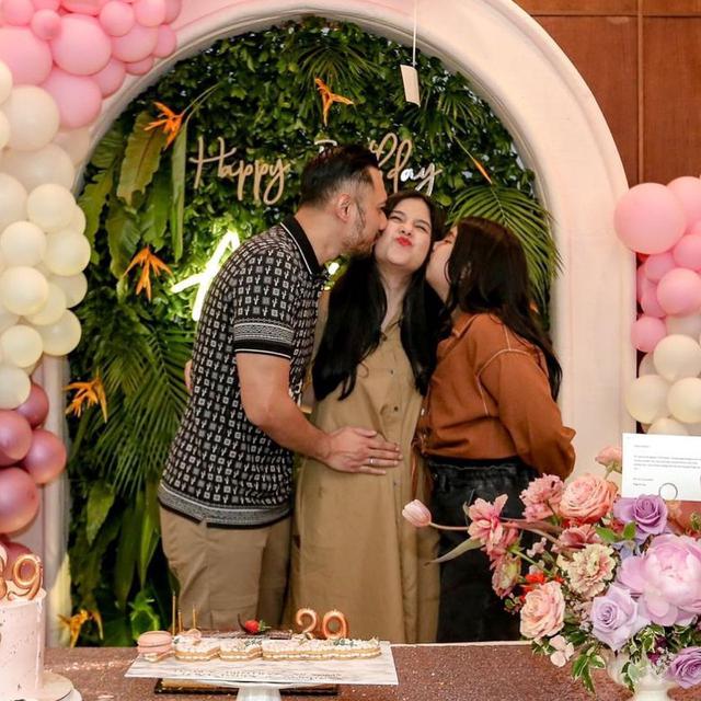 Ulang tahun Annisa Pohan yang ke-39. (Sumber: Instagram/annisayudhoyono)