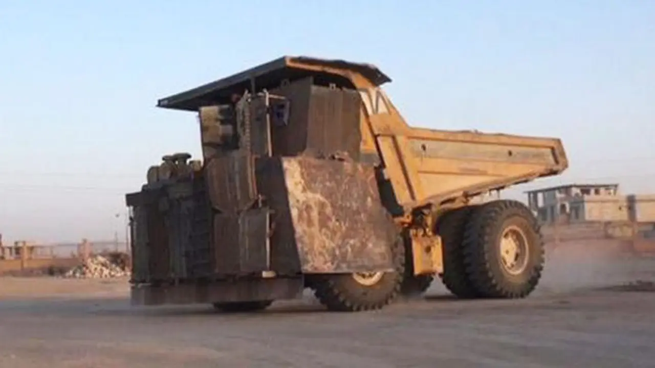 Seperti Mad Max, ISIS Gunakan Truk untuk Serang Musuh
