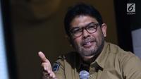 Anggota Komisi III DPR Fraksi PKS, M Nasir Djamil saat diskusi bertema KPK adalah Kunci yang digelar di Jakarta, Sabtu (7/9/2019). Diskusi membahas polemik revisi UU KPK dan dampaknya. (Liputan6.com/Helmi Fithriansyah)