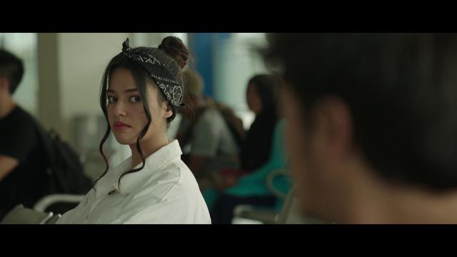 Susan Sameh sebagai Asti dalam film Crazy Stupid Love. (Foto: Dok. Screen Media)