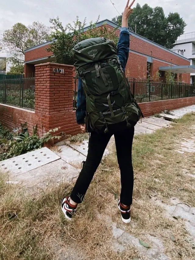 Potret Febby Rastanty Liburan ala Backpacker di India