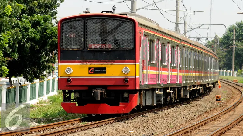 20151229-Commuter-Line-HEL