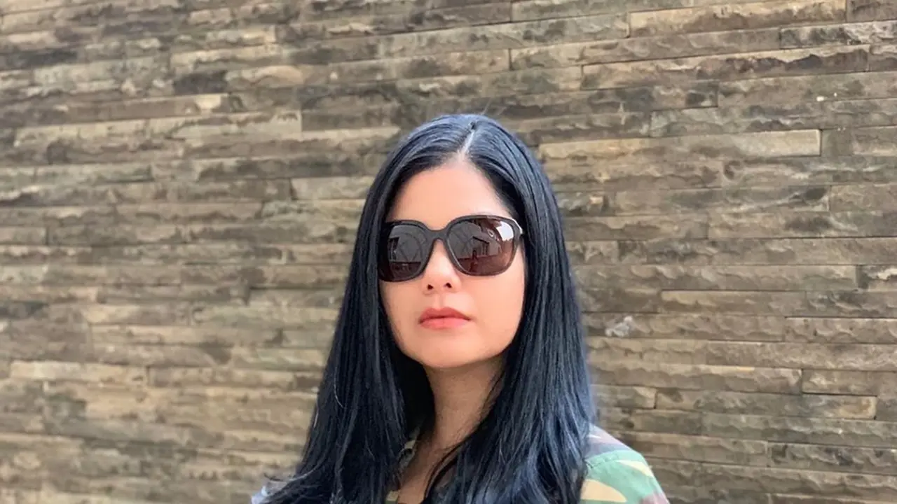 Annisa Pohan Saat Memakai Baju Tentara, Semakin Cantik