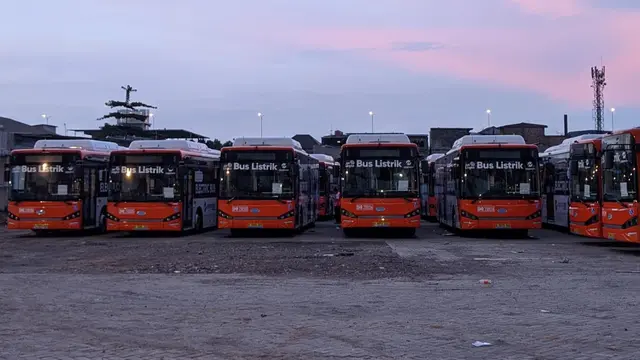Bus listrik Damri