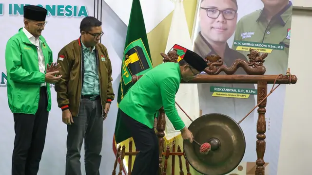 Plt Ketua Umum Partai Persatuan Pembangunan (PPP) Muhamad Mardiono membuka kegiatan Pendidikan Kader Nasional III Generasi Muda Pembangunan Indonesia (GMPI), di Hotel Kaisar, Jakarta Selatan.