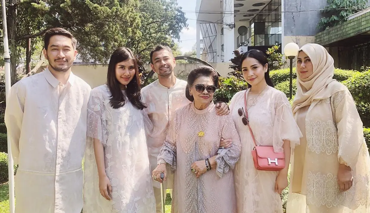 Syahnaz Sadiqah dan Jeje Govinda