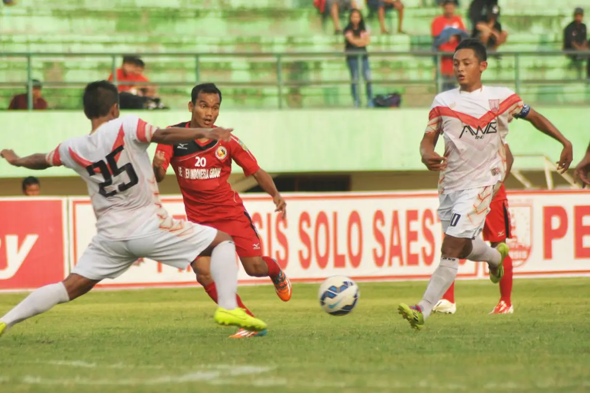 Persis Solo vs Semen Padang