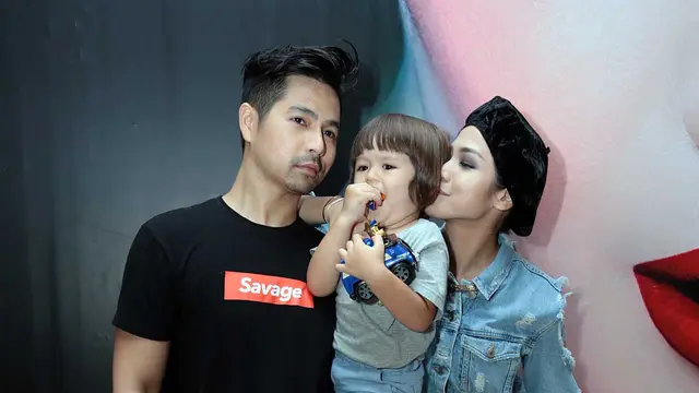 [Bintang] Erick Iskandar - El Barack - Jessica Iskandar