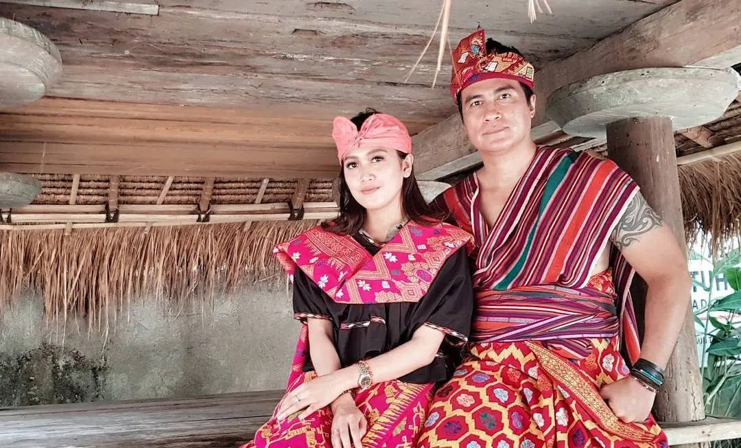 Adjie Pangestu dan Novita Petria liburan ke Lombok [foto: www.instagram.com/adjiepangestu]