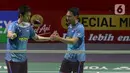 Kemenangan ini memastikan Mohammad Ahsan/Hendra Setiawan lolos ke babak 16 besar Indonesia Open 2024. (Liputan6.com/Herman Zakharia)