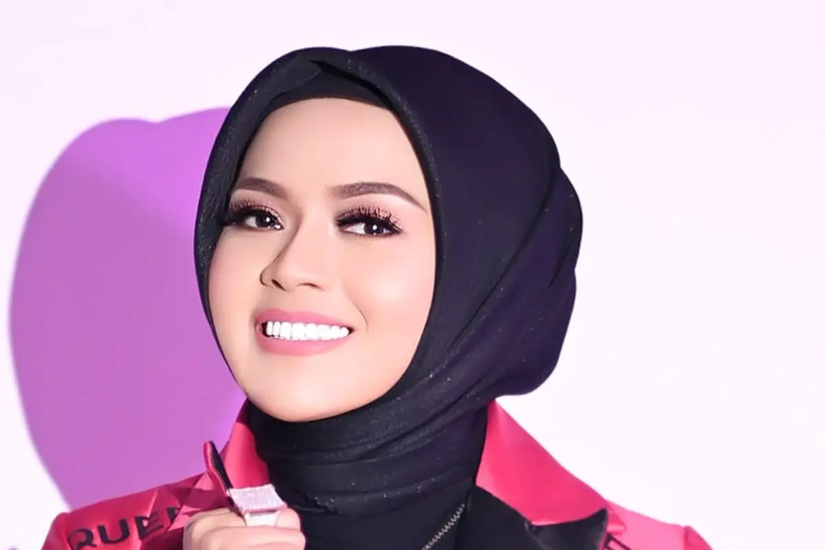 Neng Dessy