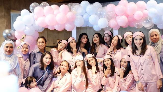 6 Momen Baby Shower Nabila Syakieb dan Yasmine Wildblood, Bertema Pajamas Party