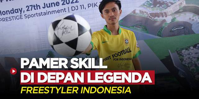 VIDEO: Freestyler Indonesia Unjuk Gigi di Depan Legenda Brasil, Ronaldinho