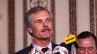 Ted Turner, a CNN founder and cable television news pioneer, has died at the age of 87. Here's his full profile!