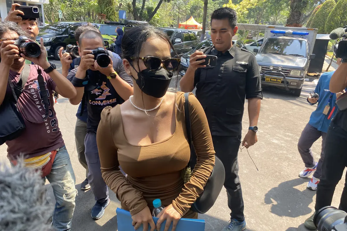 Siskaeee Memenuhi Panggilan Pemeriksaan Polda Metro Jaya Terkait Kasus Rumah Produksi Film Porno Jaksel